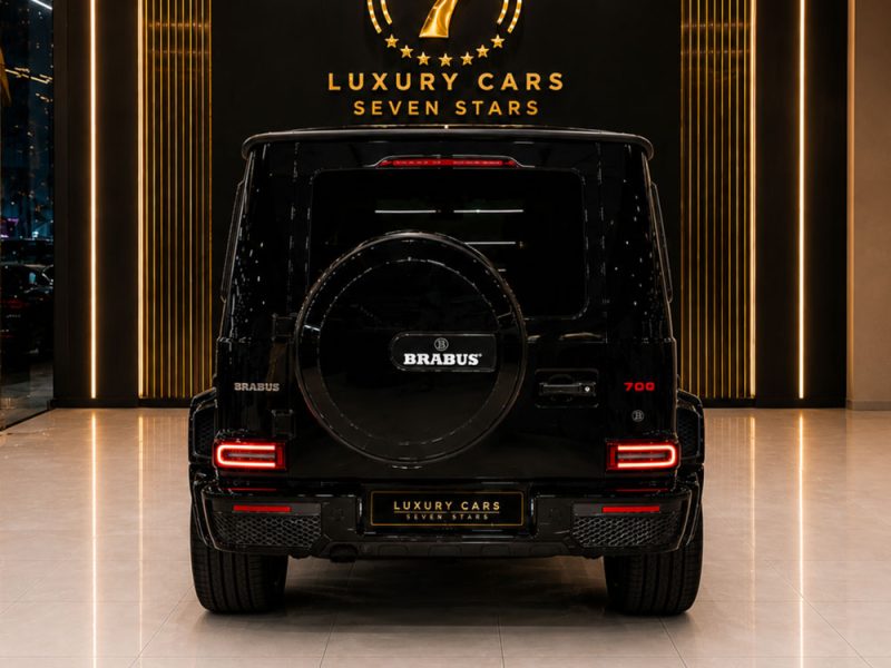 Mercedes-Benz G700 Brabus